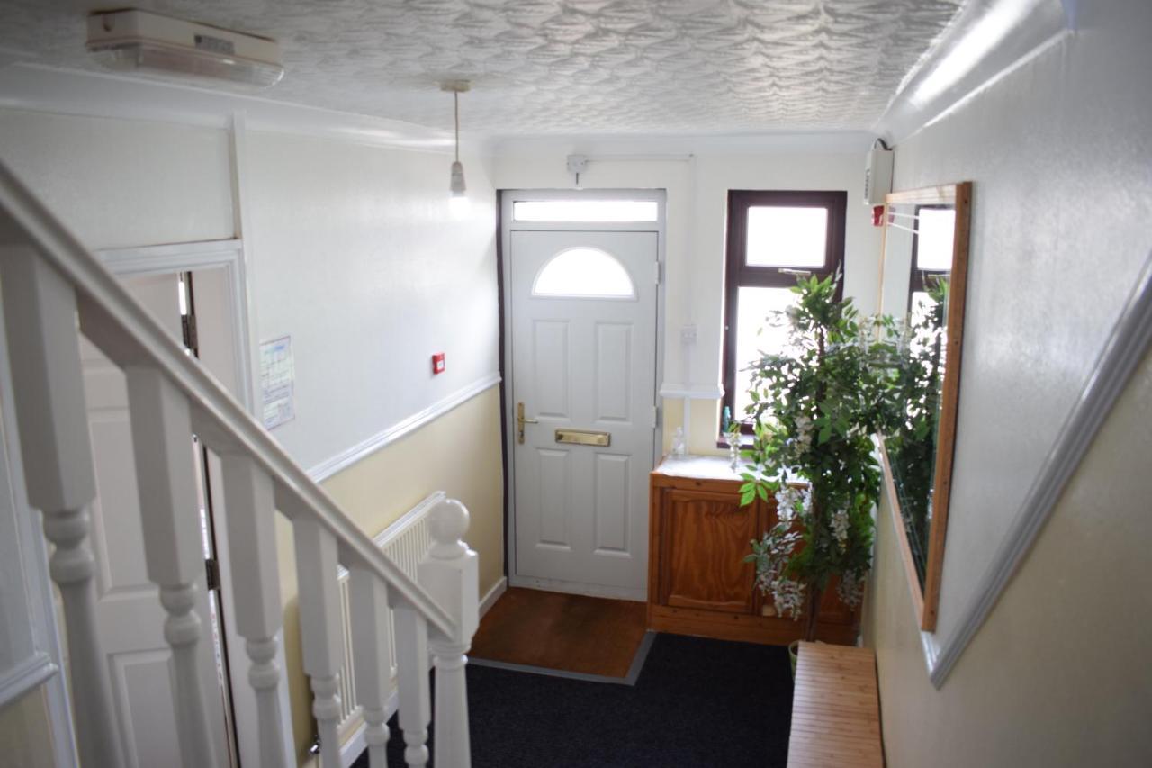 House Stay In Bangor North Wales Экстерьер фото