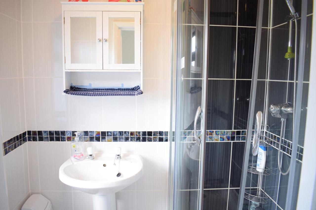 House Stay In Bangor North Wales Экстерьер фото