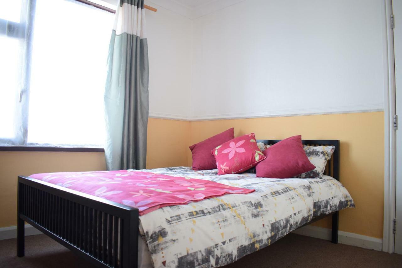 House Stay In Bangor North Wales Экстерьер фото