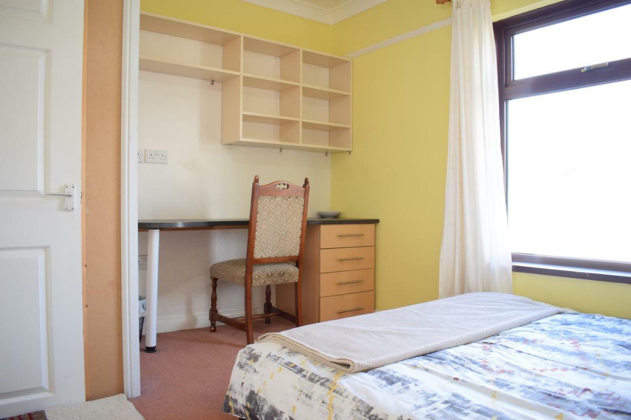 House Stay In Bangor North Wales Экстерьер фото